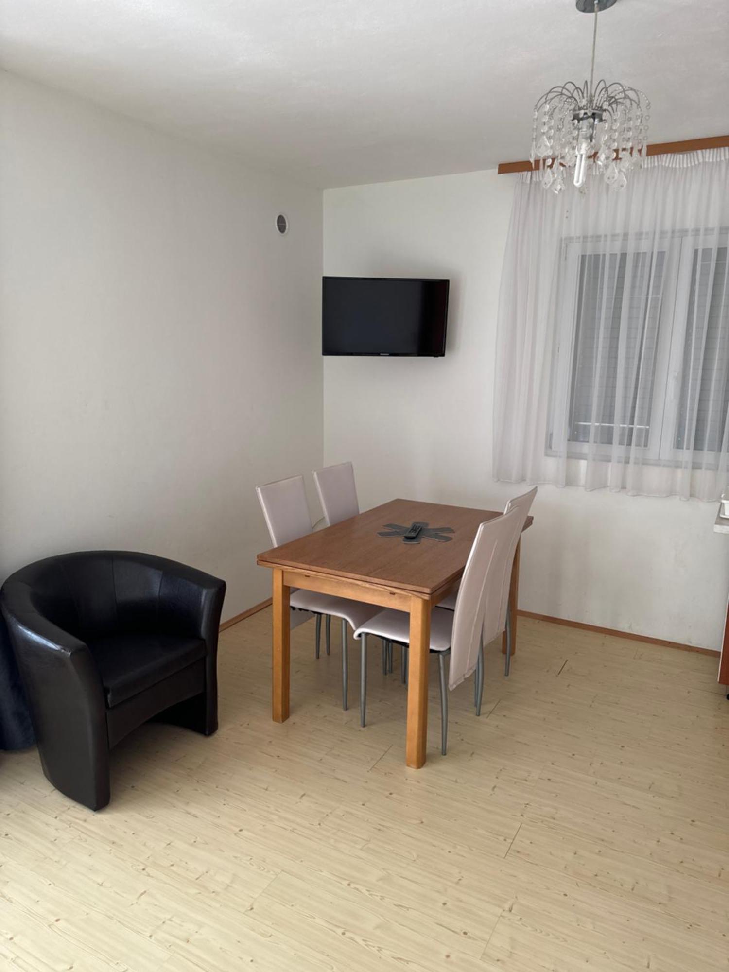 Apartament Apartman J&B Vir Zewnętrze zdjęcie