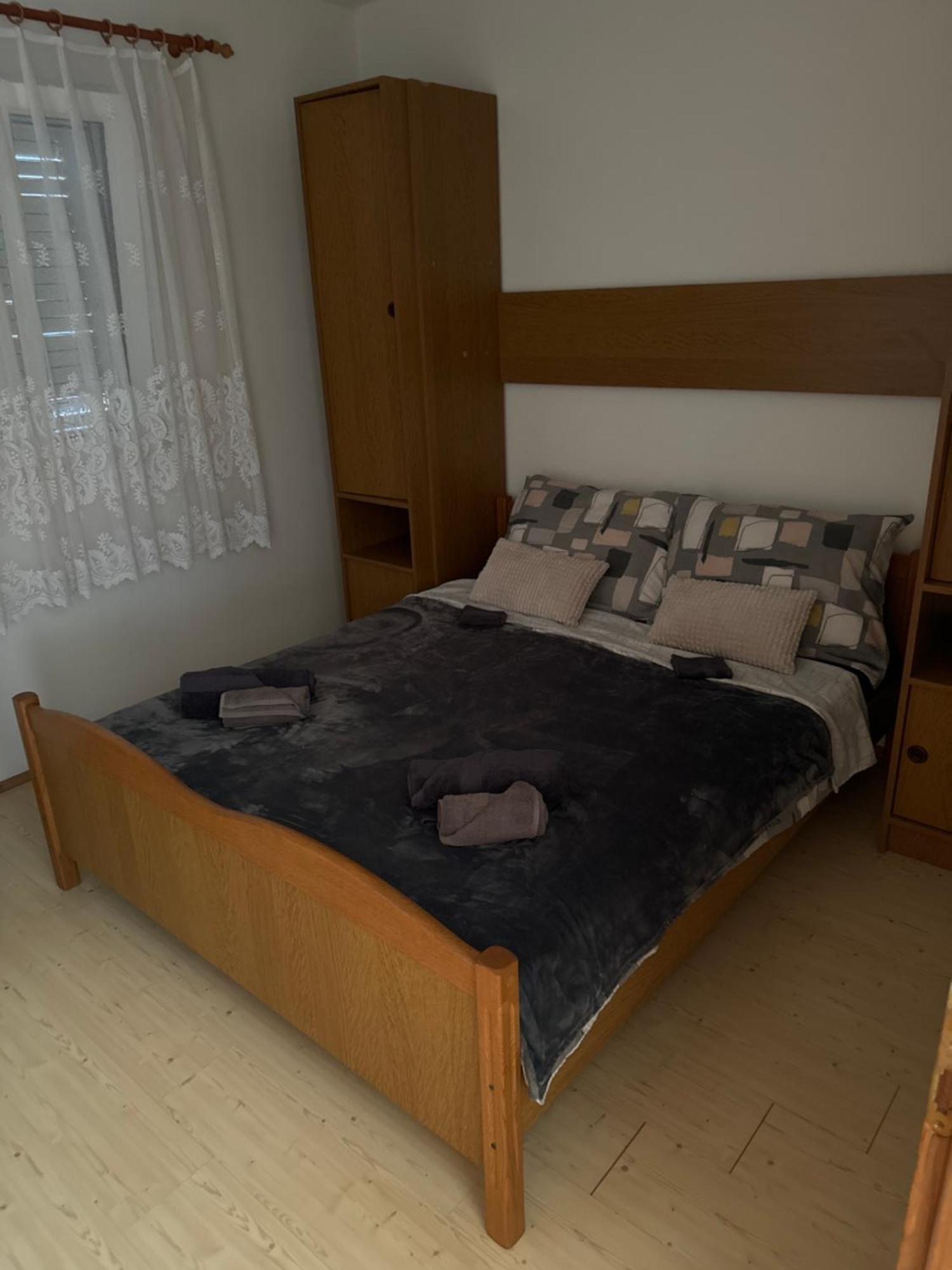 Apartament Apartman J&B Vir Zewnętrze zdjęcie